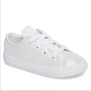 Converse Chuck Taylor Iridescent Toddler Sneaker